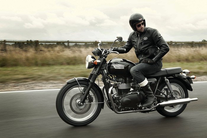Мотоцикл Триумф Bonneville