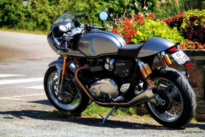 Triumph Thruxton 2009