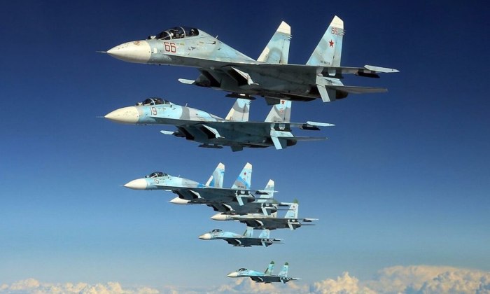 Истребитель Су-35