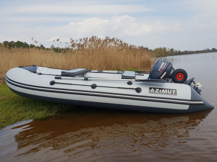 Лодка Азимут атлас 380