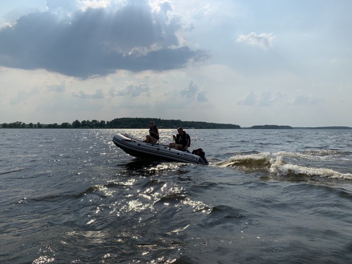 Лодка Azimut Everest 405