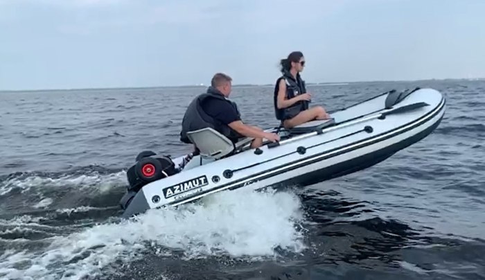 Лодка Azimut Atlas 350