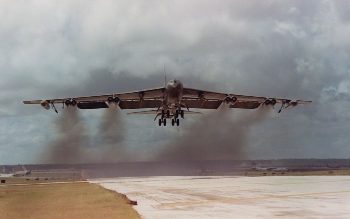 Boeing b-52