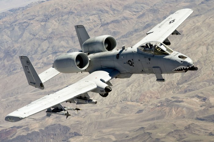 Штурмовик a-10 Thunderbolt II.