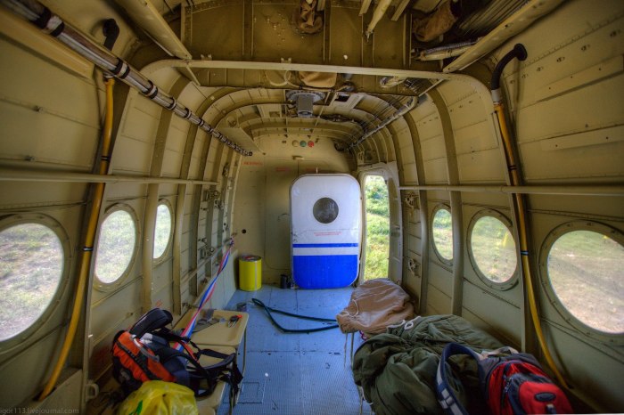 АН-2 грузовая кабина
