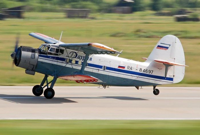 Самолёт АН-2