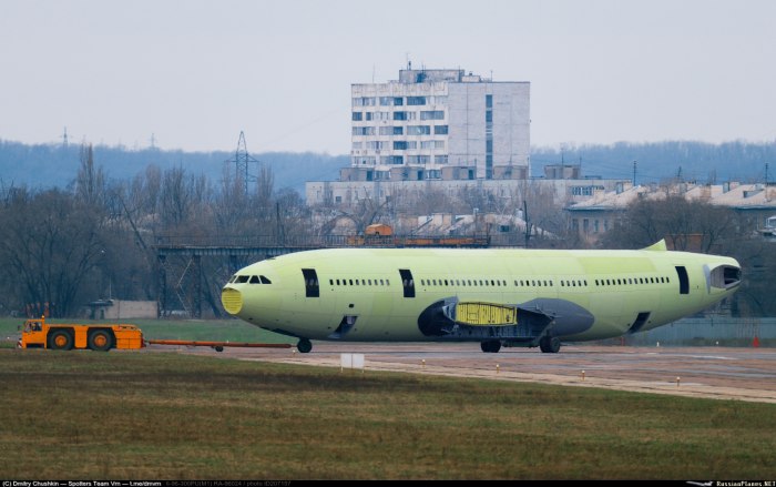 Ил 96