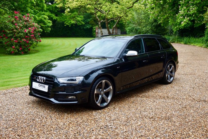 Ауди s4 черная