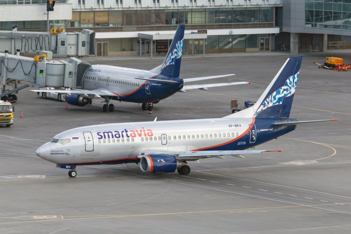 Боинг 737-800 SMARTAVIA