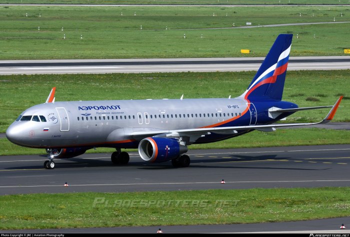 Самолёт Аэробус а320