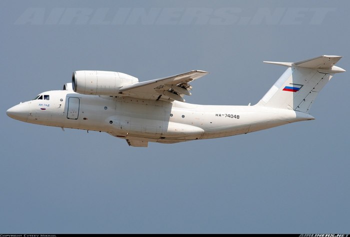 Ан-74 самолета