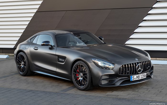 Mercedes Benz AMG gt 2017