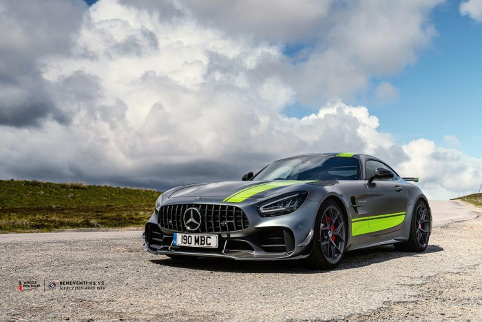 Mercedes Benz AMG gt