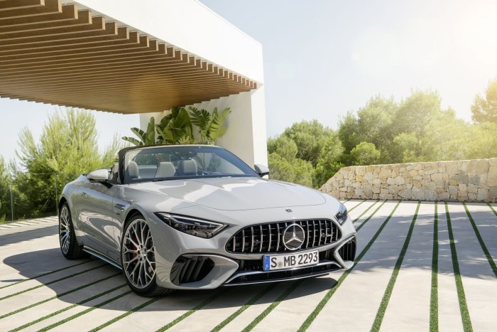 Мерседес AMG 2022
