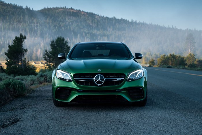Mercedes Benz e63s AMG