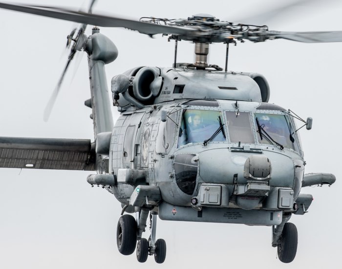 Вертолетов MH-60r