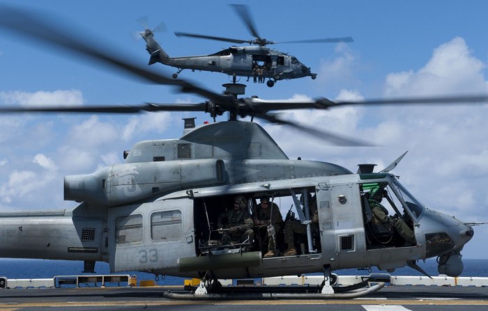 Sikorsky sh-60 Seahawk вертолет