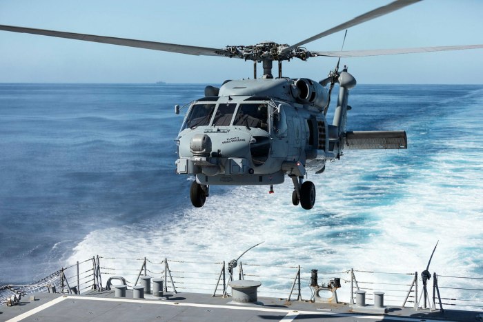 Вертолетов MH-60r