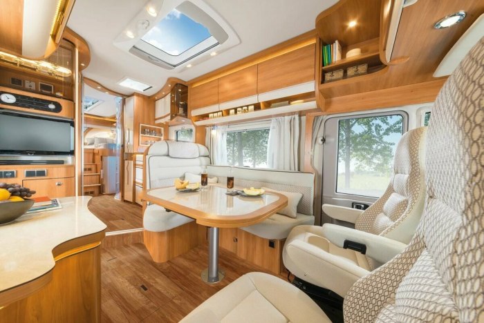 Автодом Pan American Airstream