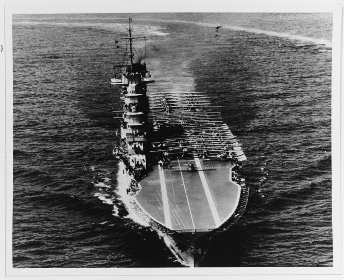 USS Saratoga CV-3 на дне