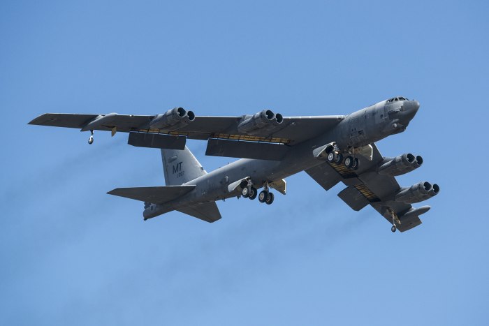 B52h бомбардировщик вооружение
