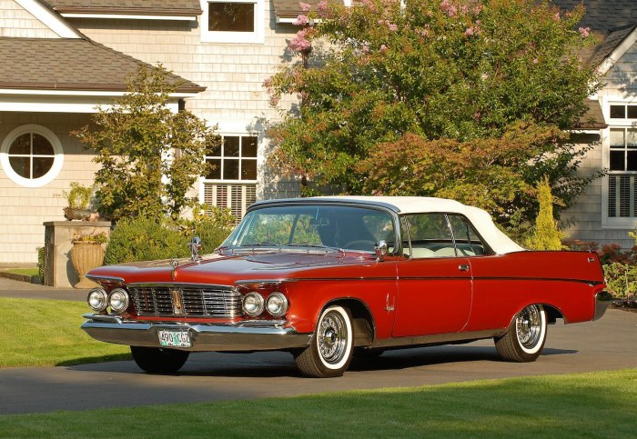 Cadillac Eldorado Plymouth Fury 1958