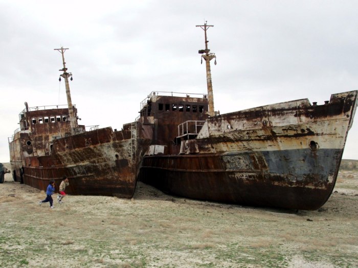 Заброшенные корабли Аральское море