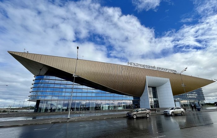 Аэропорт Пермь большое Савино самолеты