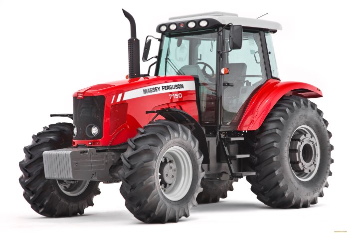 Трактор колесный Massey Ferguson