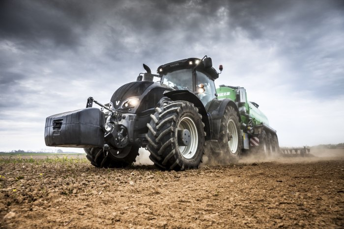 Valtra s274