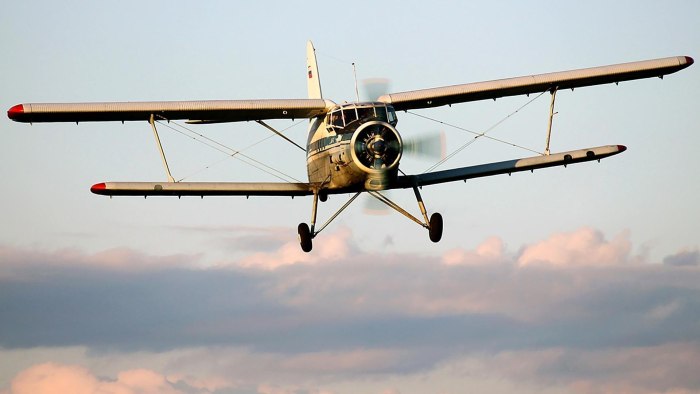 Самолёт АН-2