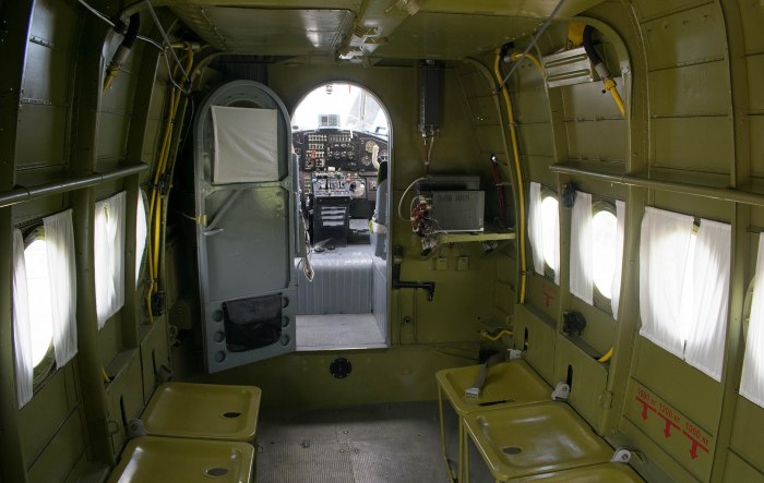 АН-2 салон Люкс