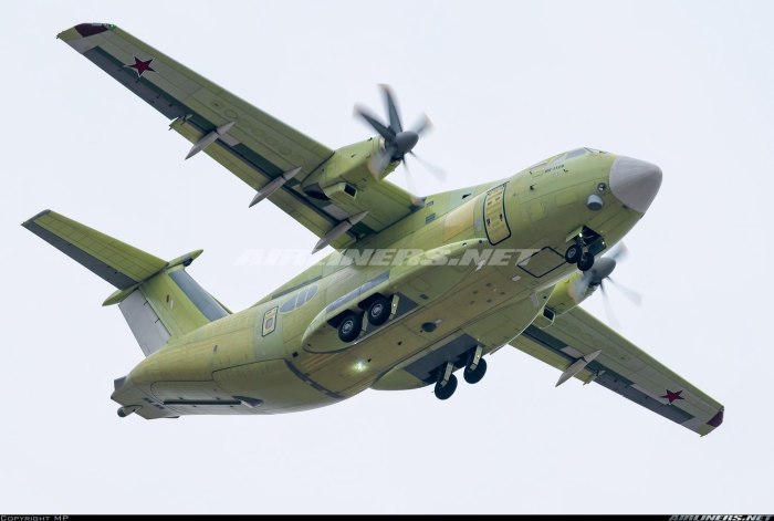 Самолет ил-112в