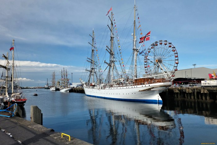 Belfast ship