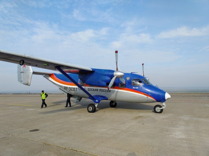 АН 28 самолет салон