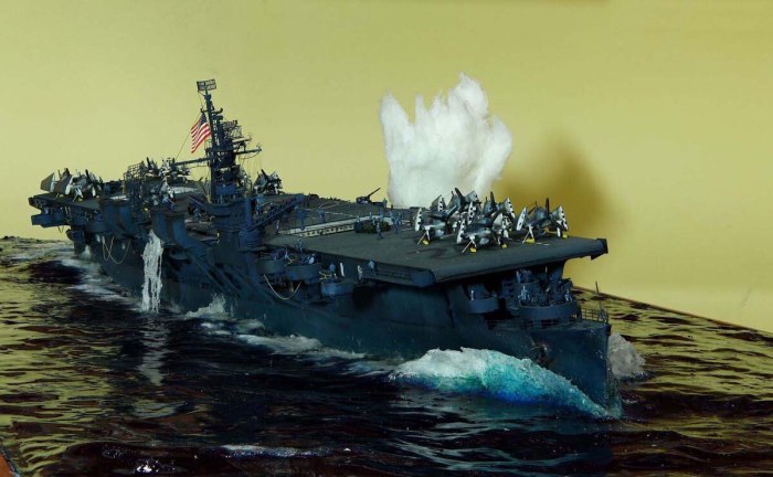 Dragon 1/350 авианосец USS Independence CVL-22