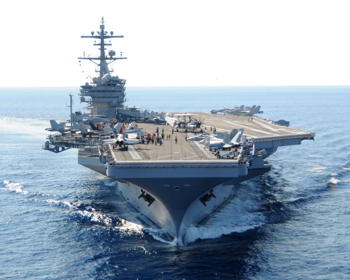 CVN-77 Джордж Буш