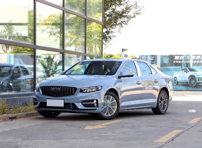 Geely седан 2023 Preface