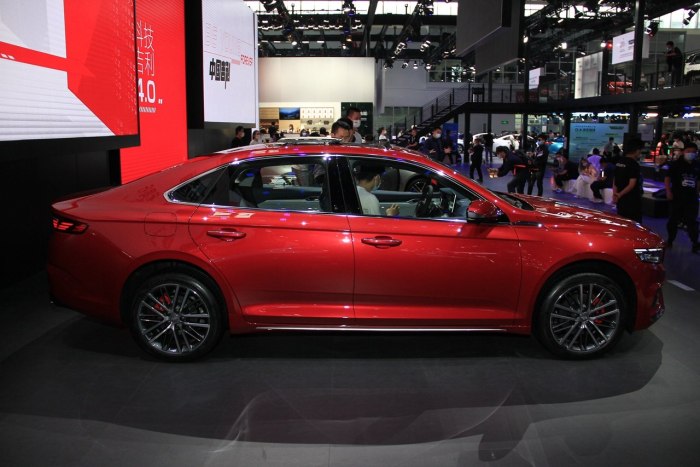 Geely Preface 2021