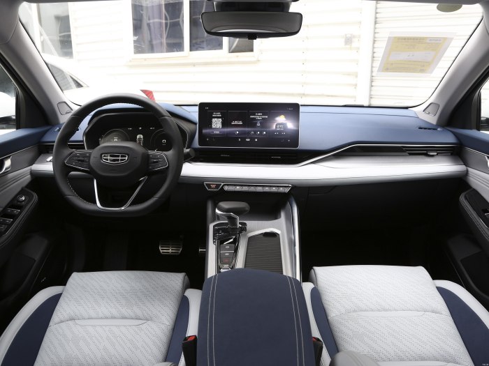 Седан Geely Preface