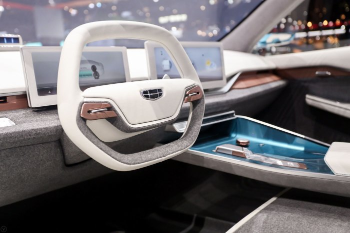 Geely Preface 2023