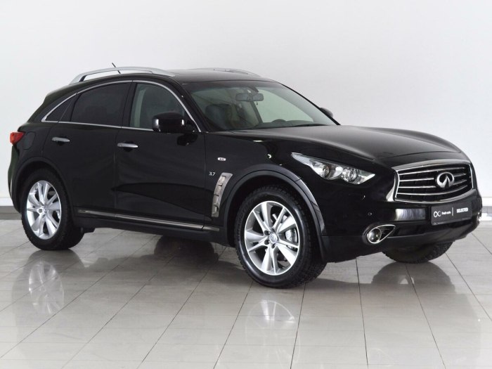 Infiniti qx70