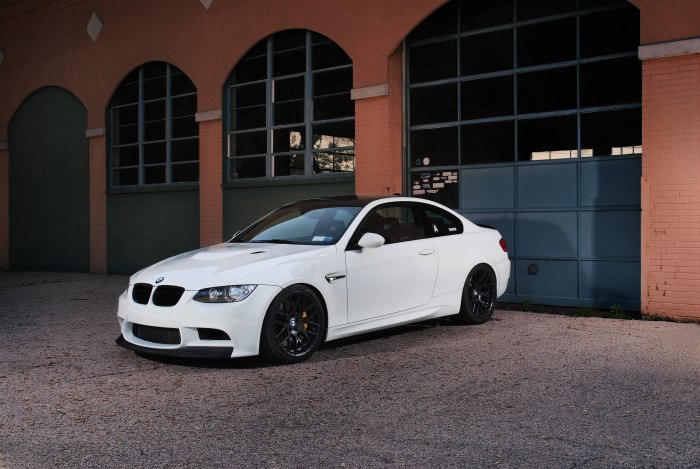 BMW m3 e92 белая