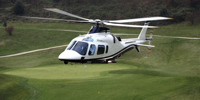 Agusta 109 va Bell 222