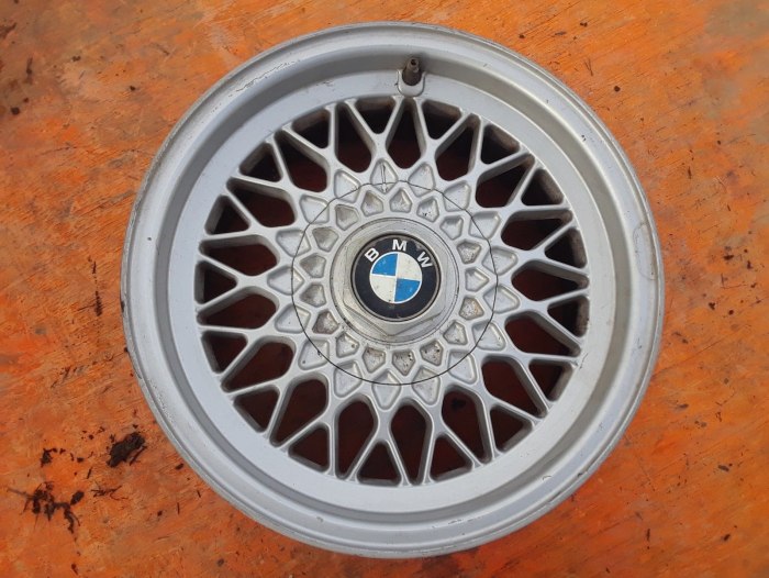 BMW e34 5 стиль r15