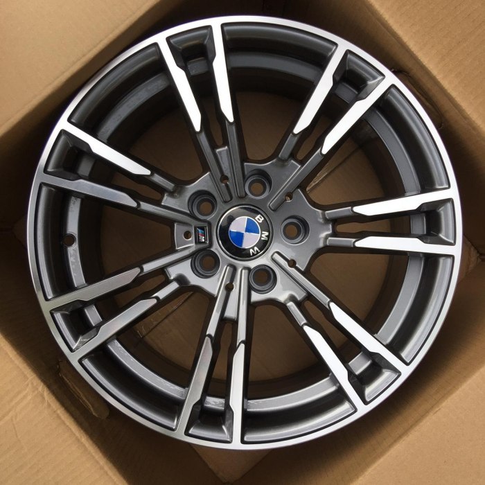 706 Стиль BMW