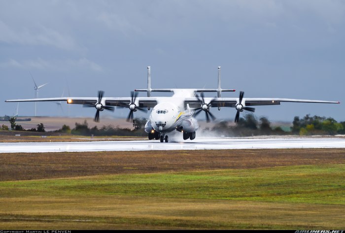 Самолёт Антей АН-22