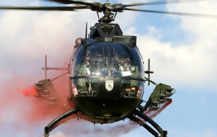 MBB bo 105 с 8 Tow