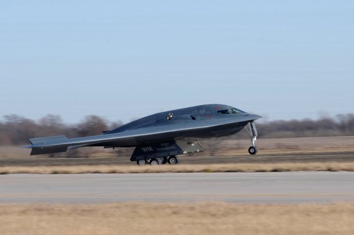 B-2 Spirit: стелс-бомбардировщик