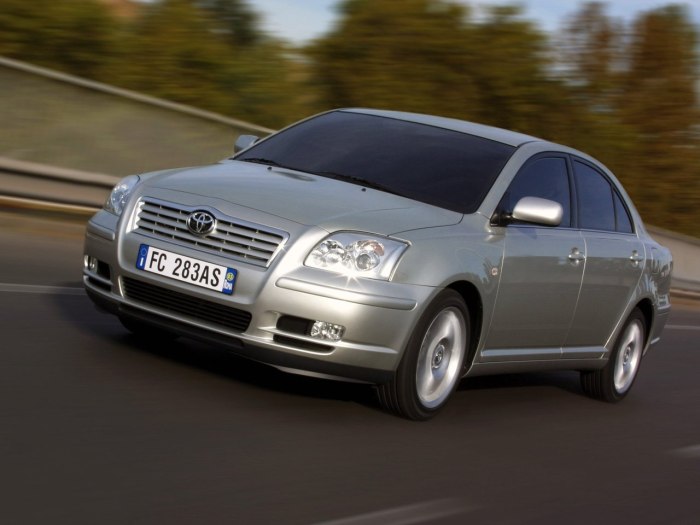 Toyota Avensis 2003